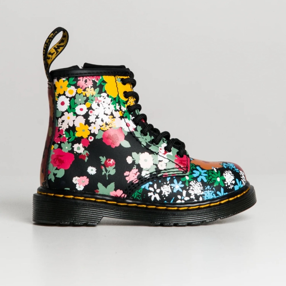 DR MARTENS kids 1460 floral combat boots size 1